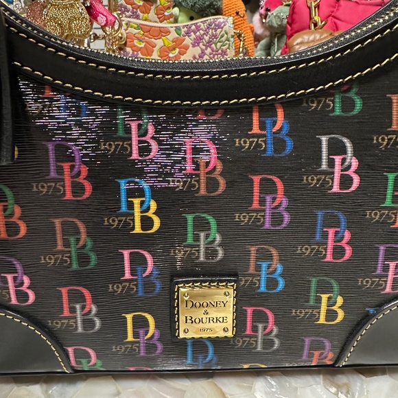 NWOT Dooney & Bourne Black multicolor DB75 shoulder bag So Nice! - Picture 4 of 9